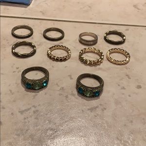 Bunch of vintage Avon rings